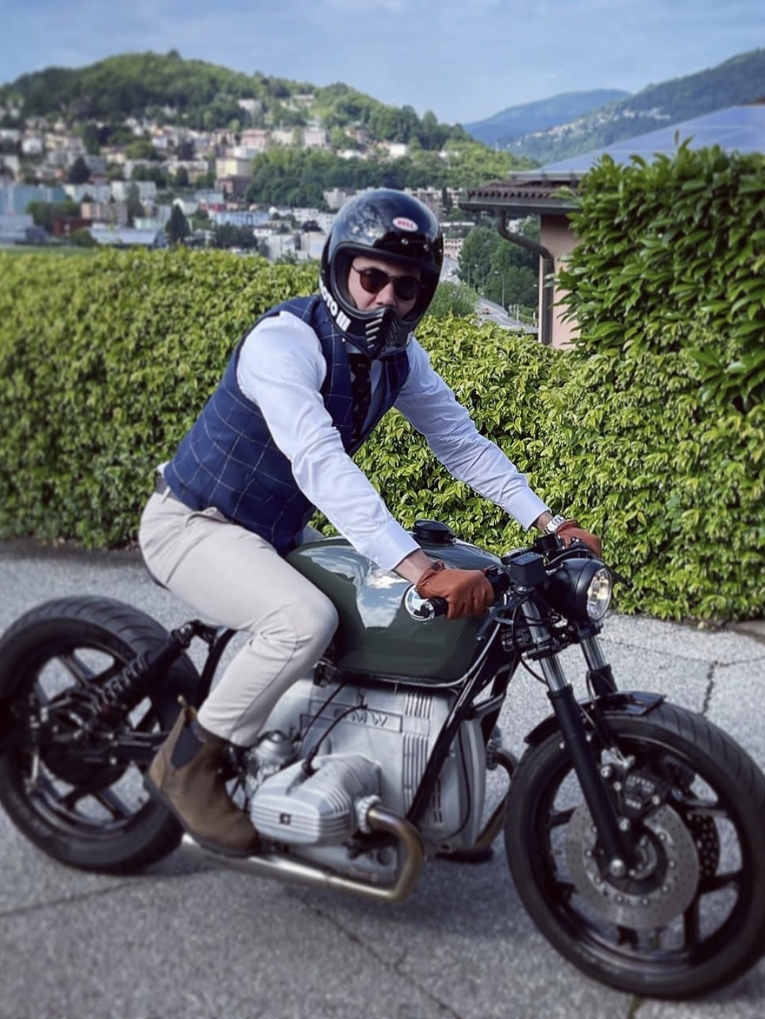 BMW · Ride